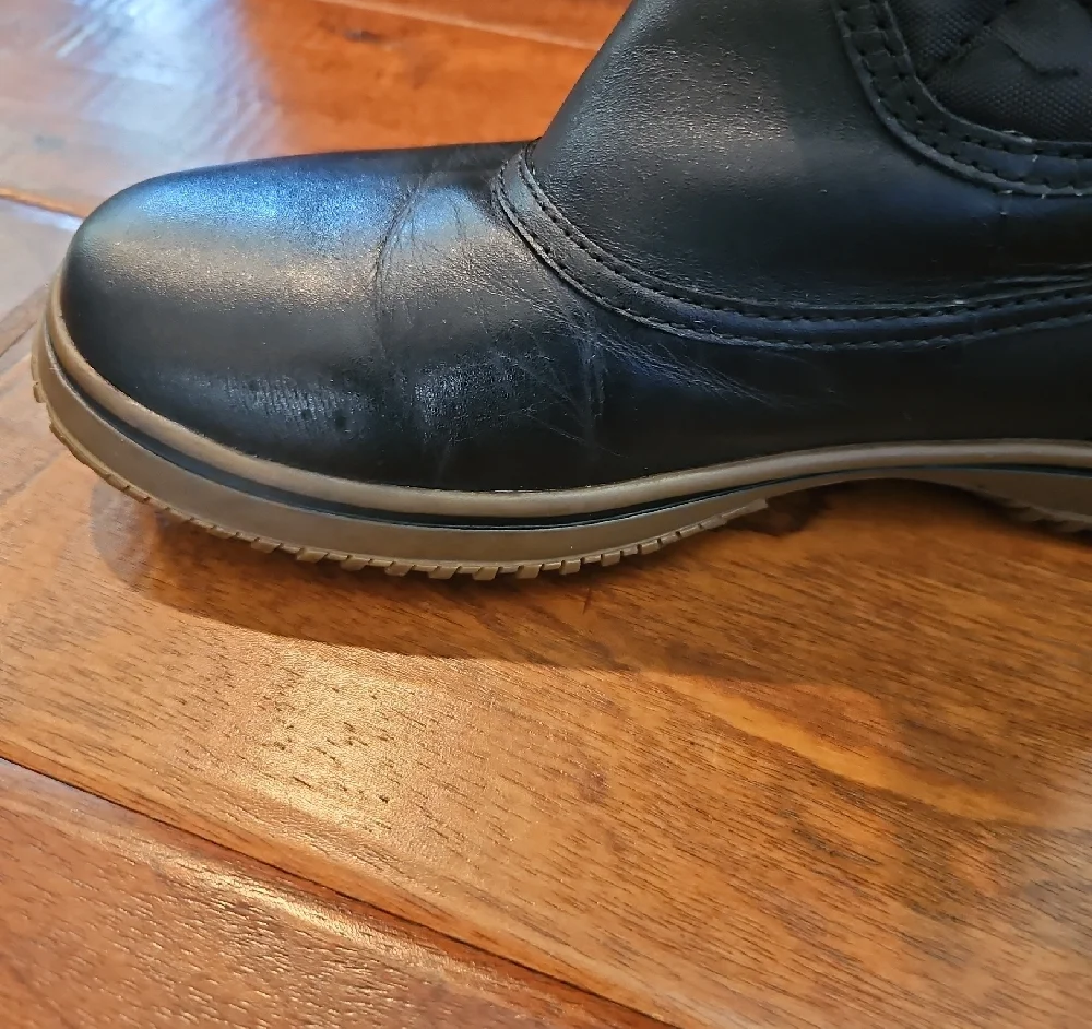 Coach Quilted Black Winter Boots - Picture 7 of 7